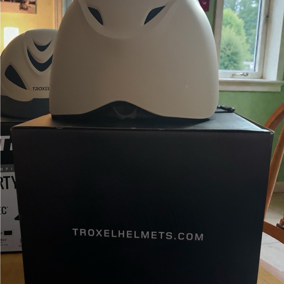 🐴🪖✨ RIDE SMART. RIDE STYLISH. RIDE SAFE. ✨🪖🐴 - Picture 5 of 7